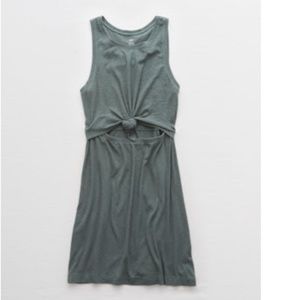 Aerie NWT cutout knot dress in “royal palm” size S
